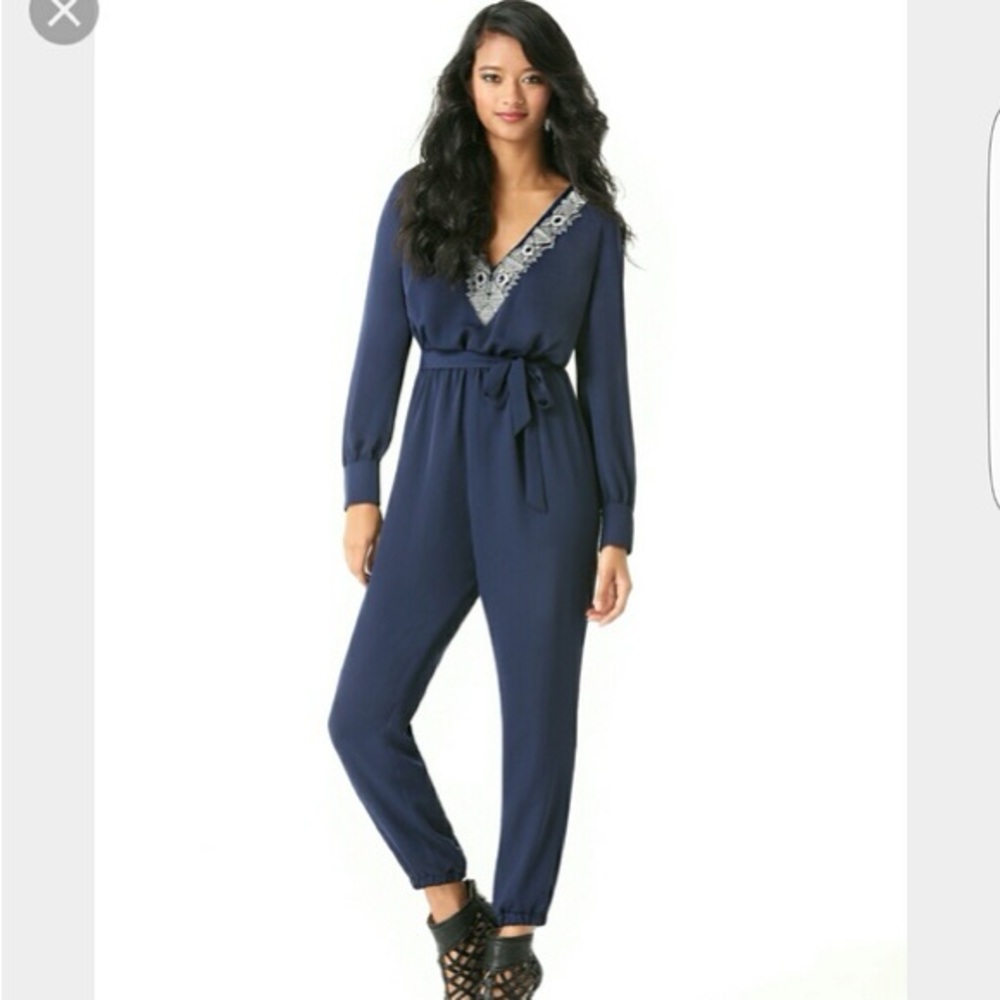 Bebe Y2K Embroidered Deep V Sexy Dressy Jumpsuit XXS Christmas Party Wear